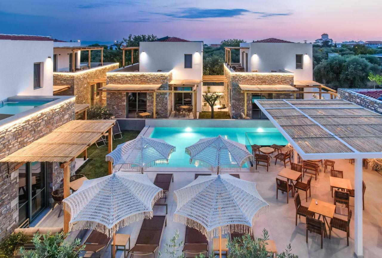 Azzure Luxury Suites Потос Екстериор снимка