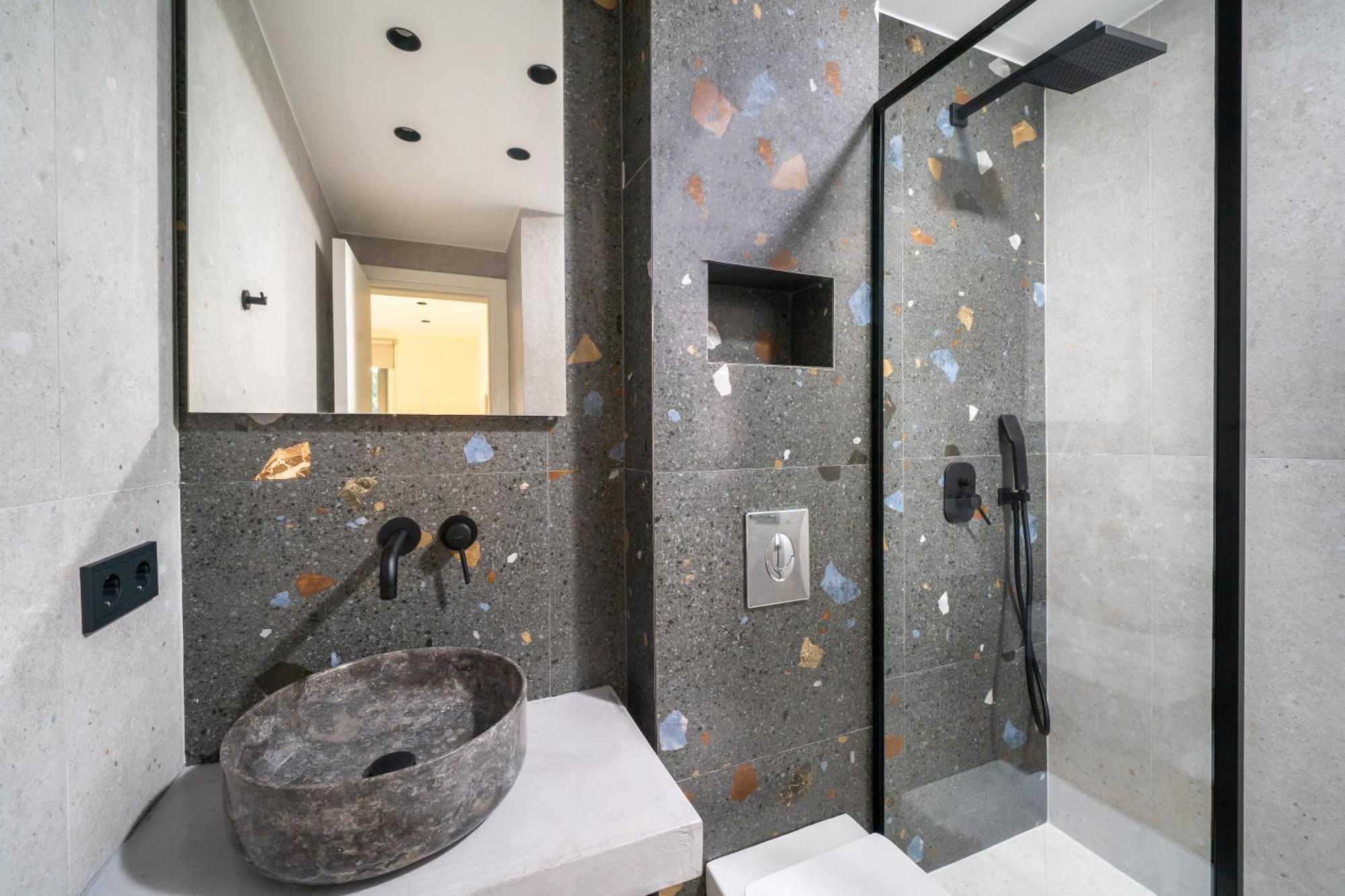 Azzure Luxury Suites Потос Екстериор снимка