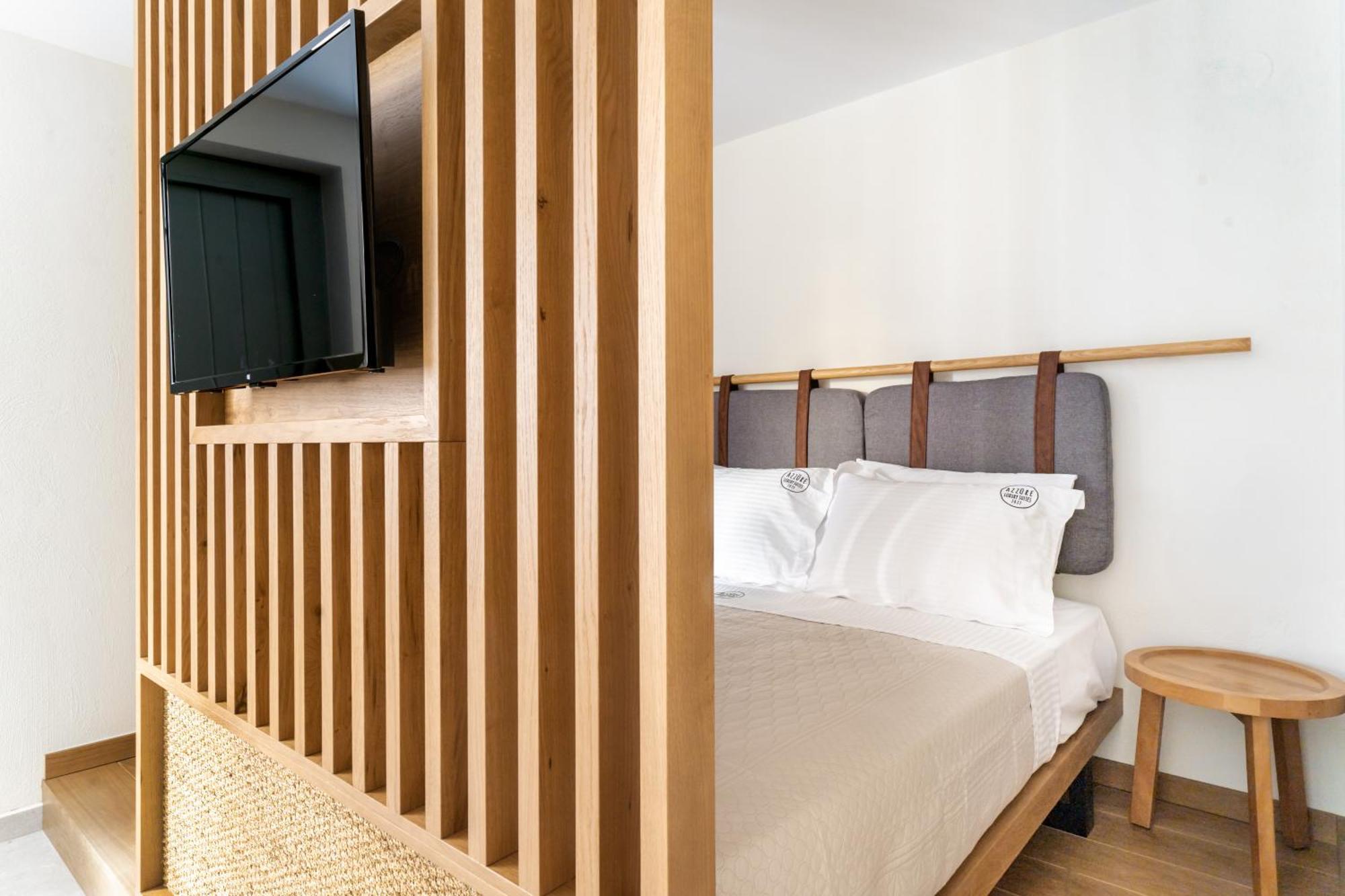 Azzure Luxury Suites Потос Екстериор снимка